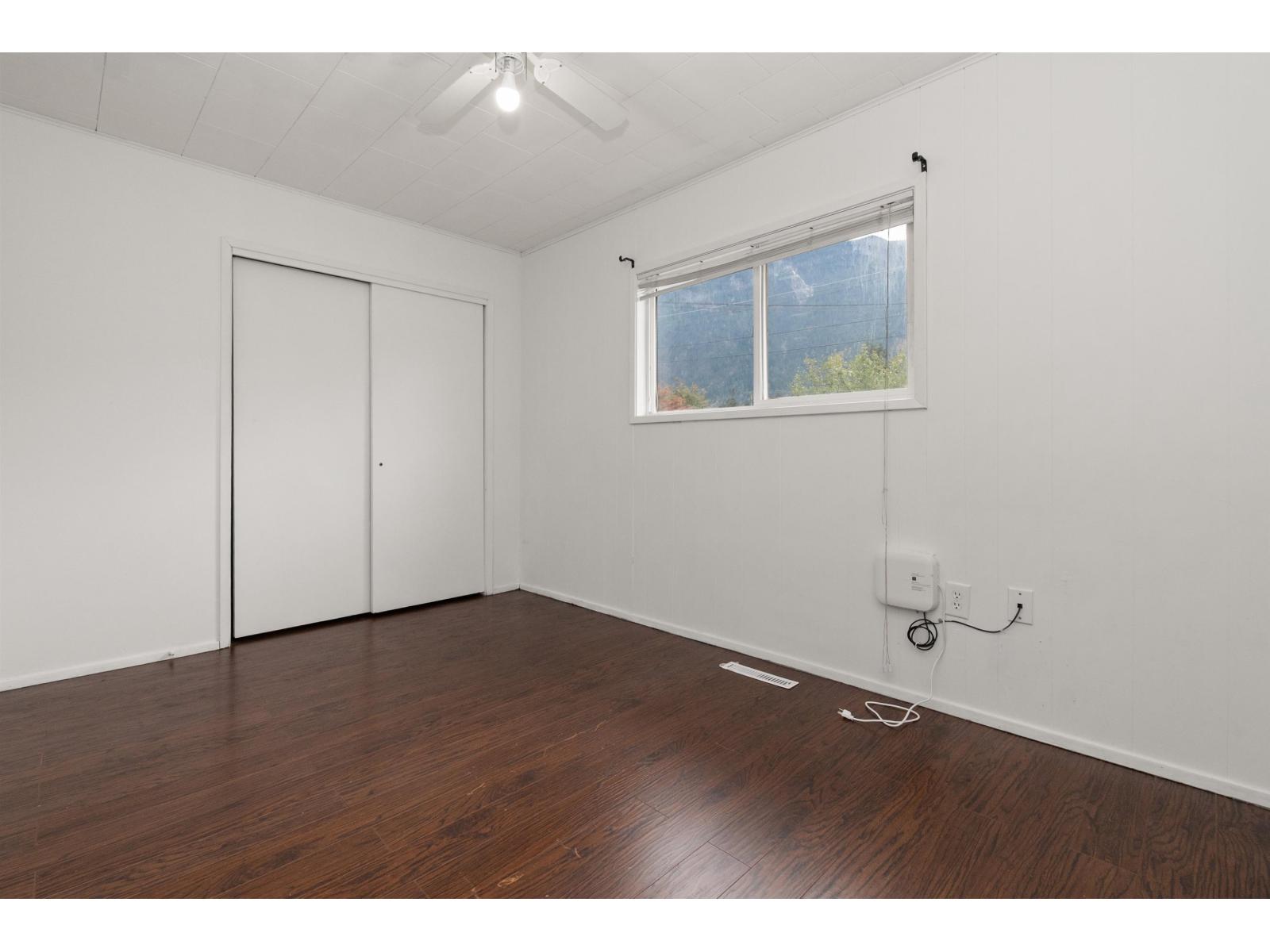561 THACKER AVENUE|Hope