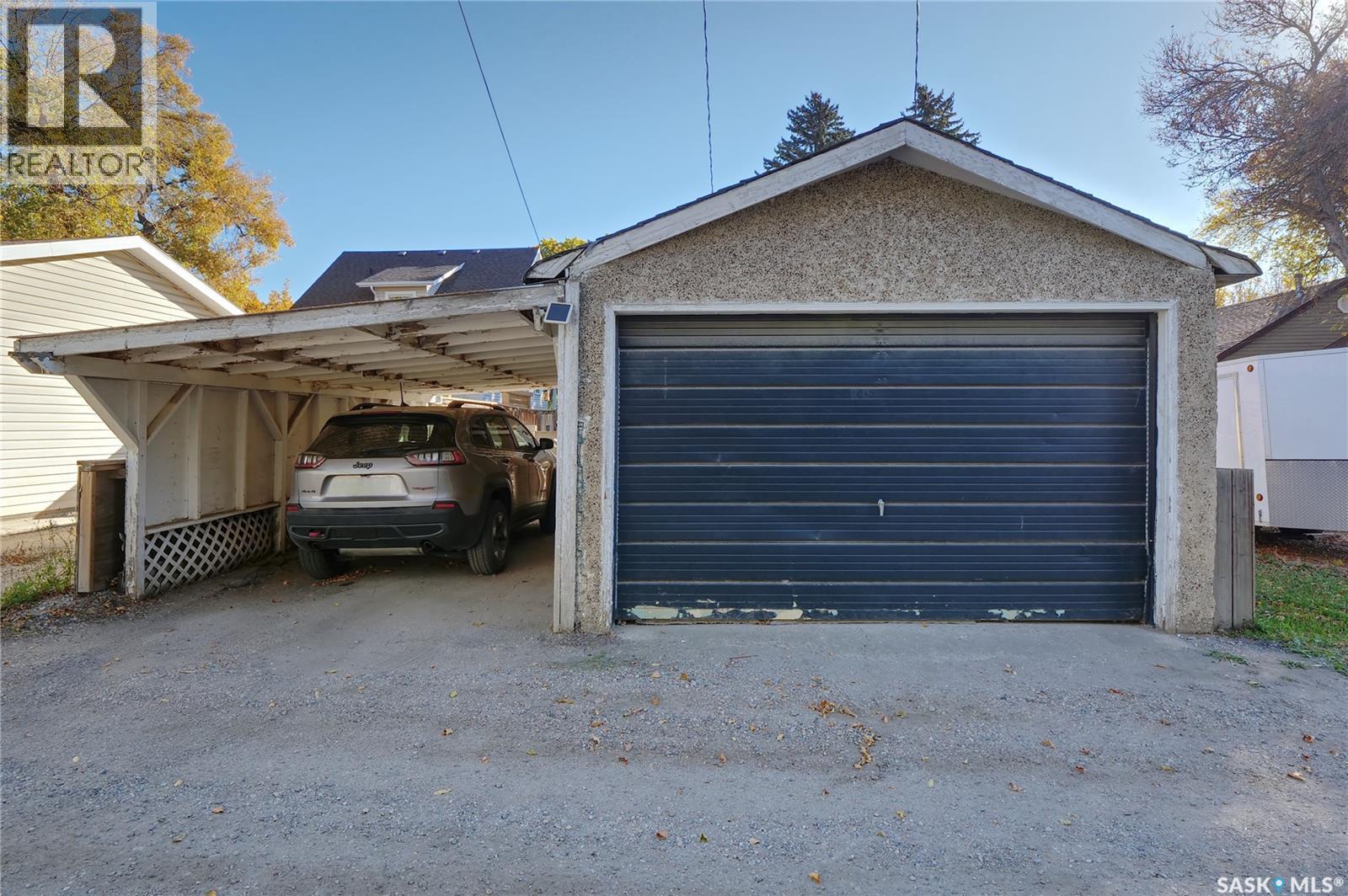 1042 Algoma Avenue, Moose Jaw, Saskatchewan  S6H 3Z5 - Photo 32 - SK050441