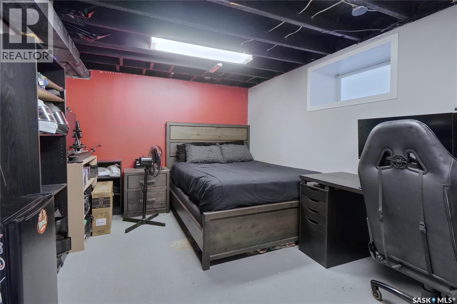 1042 Algoma Avenue, Moose Jaw, Saskatchewan  S6H 3Z5 - Photo 22 - SK050441