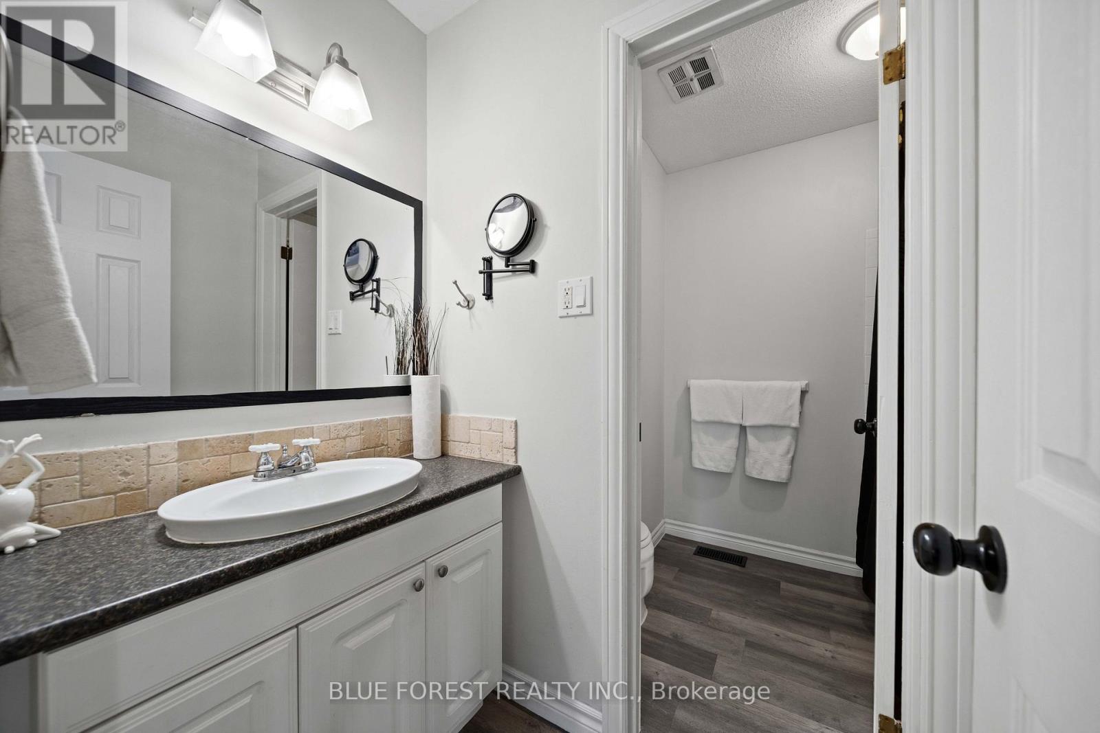 10 Berkshire Court, London South, Ontario  N6J 3N7 - Photo 19 - X13874072