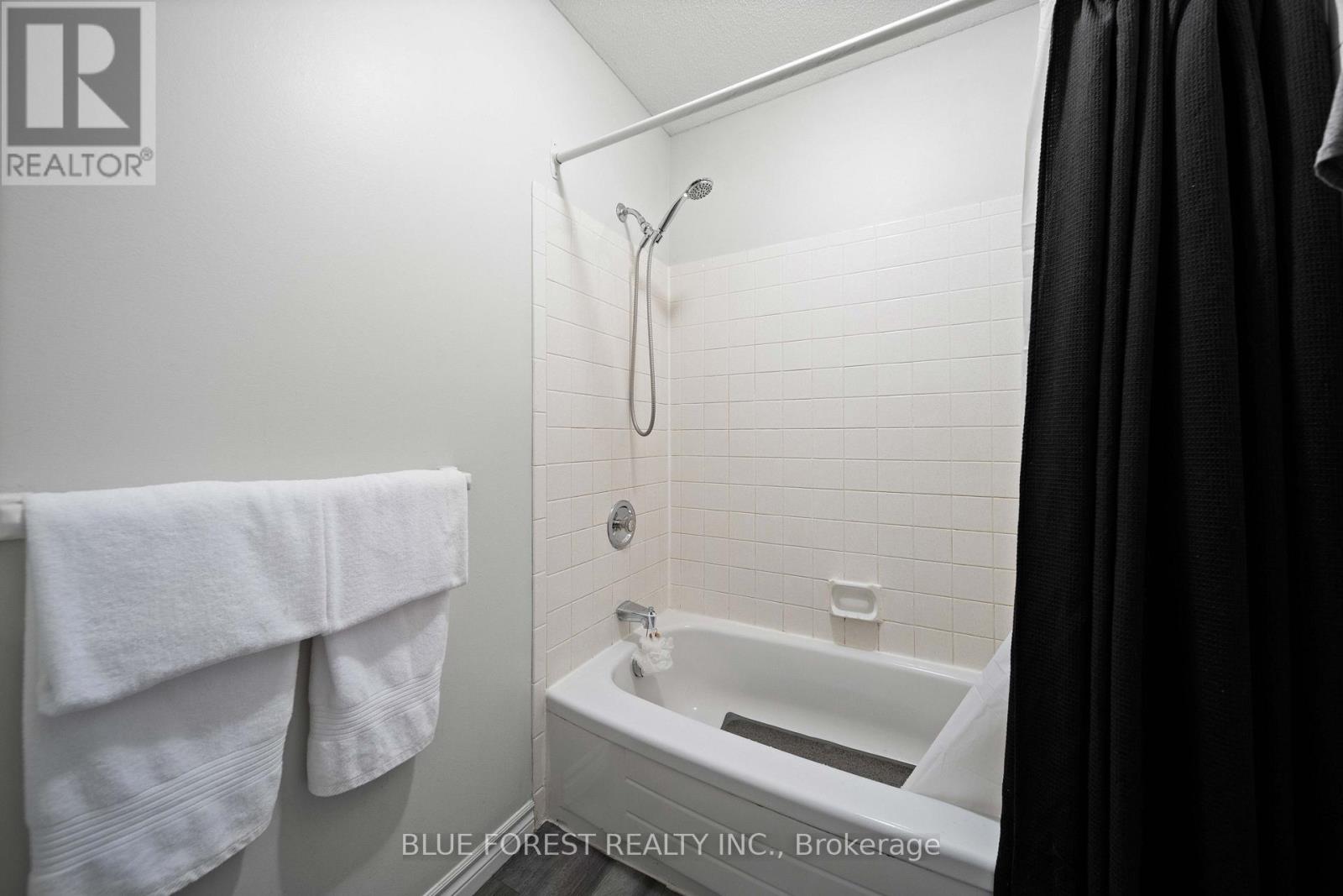 10 Berkshire Court, London South, Ontario  N6J 3N7 - Photo 20 - X13874072