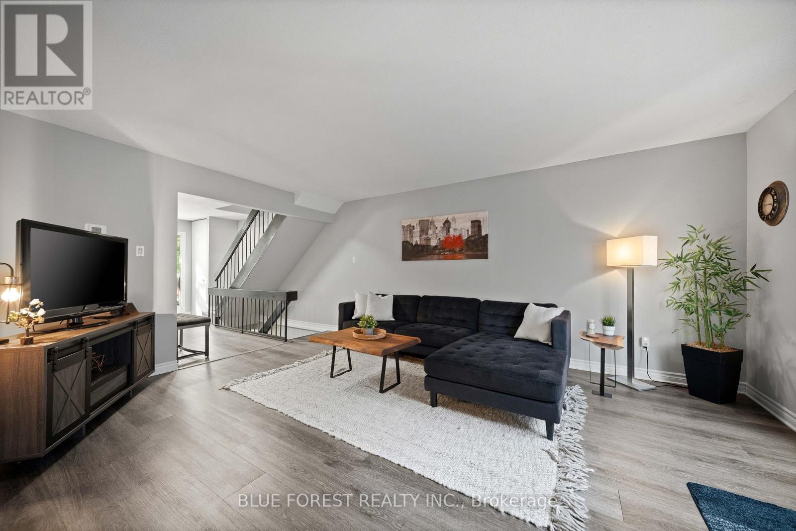 10 Berkshire Court, London South, Ontario  N6J 3N7 - Photo 6 - X13874072