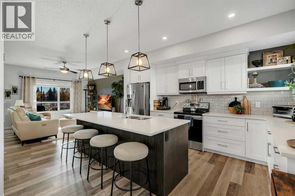 122 Harvest Grove  NE