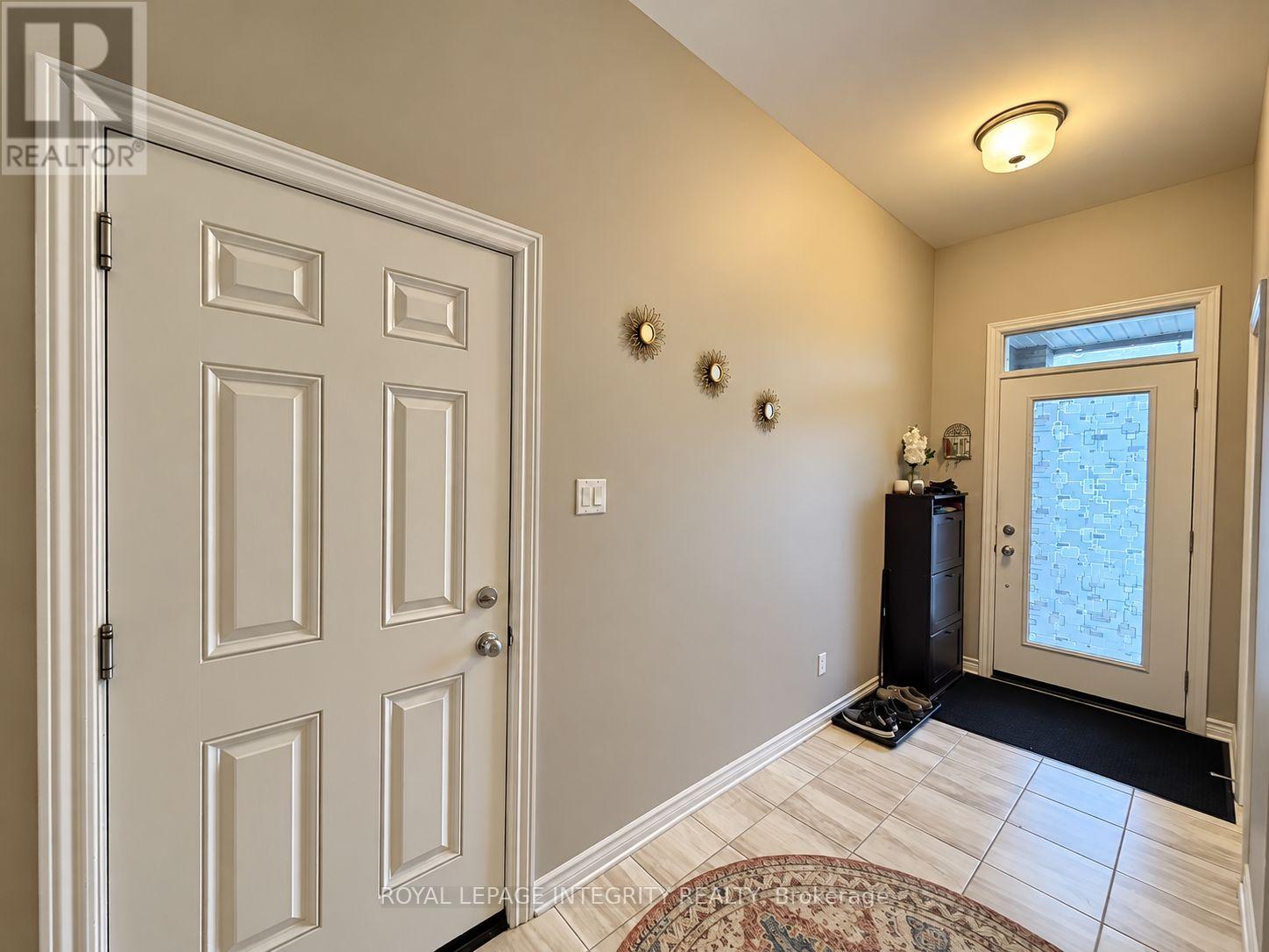 383 Warmstone Drive, Ottawa, Ontario  K2S 0W5 - Photo 5 - X13874050