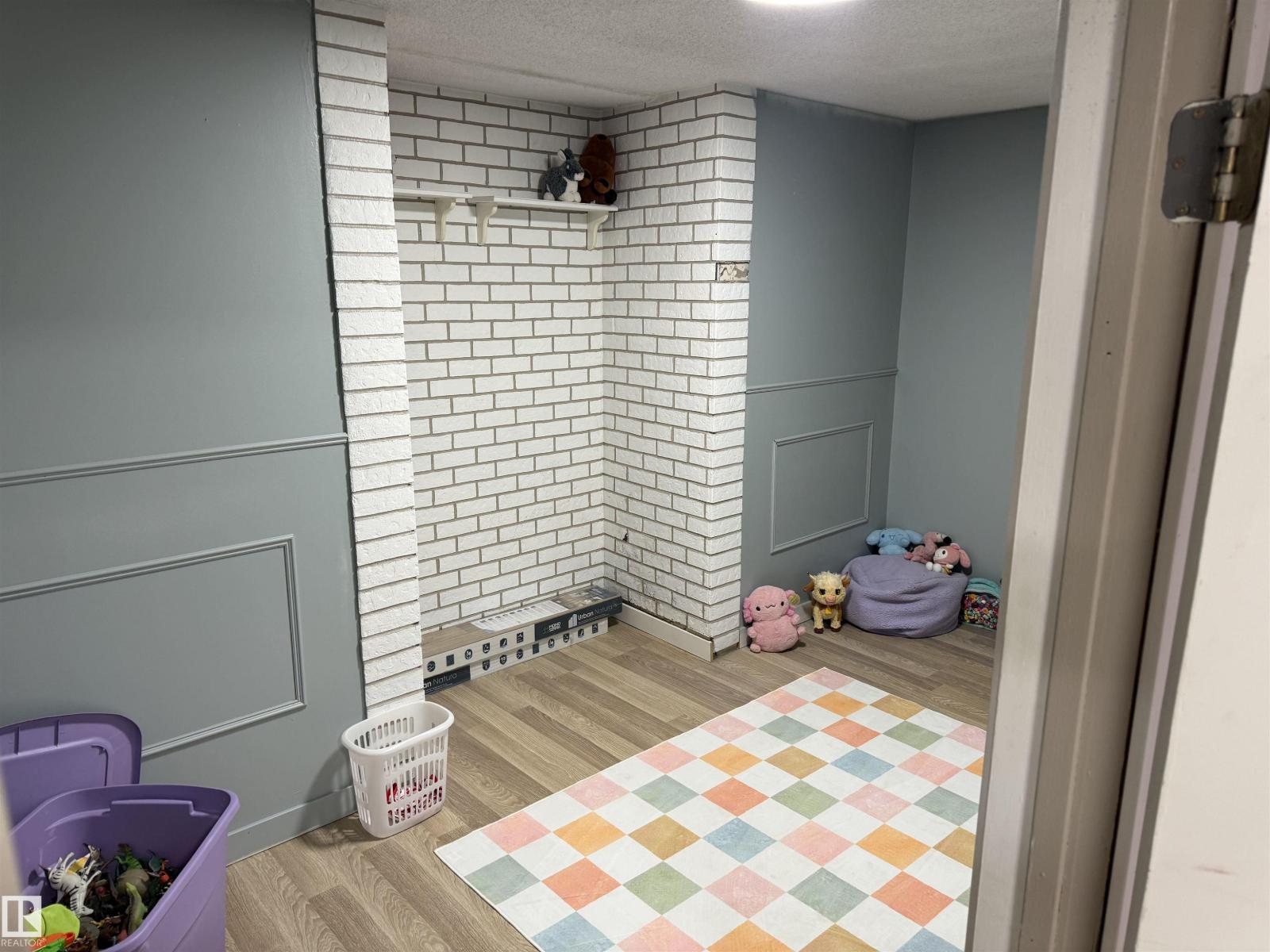 #41 52516 RGE ROAD 16