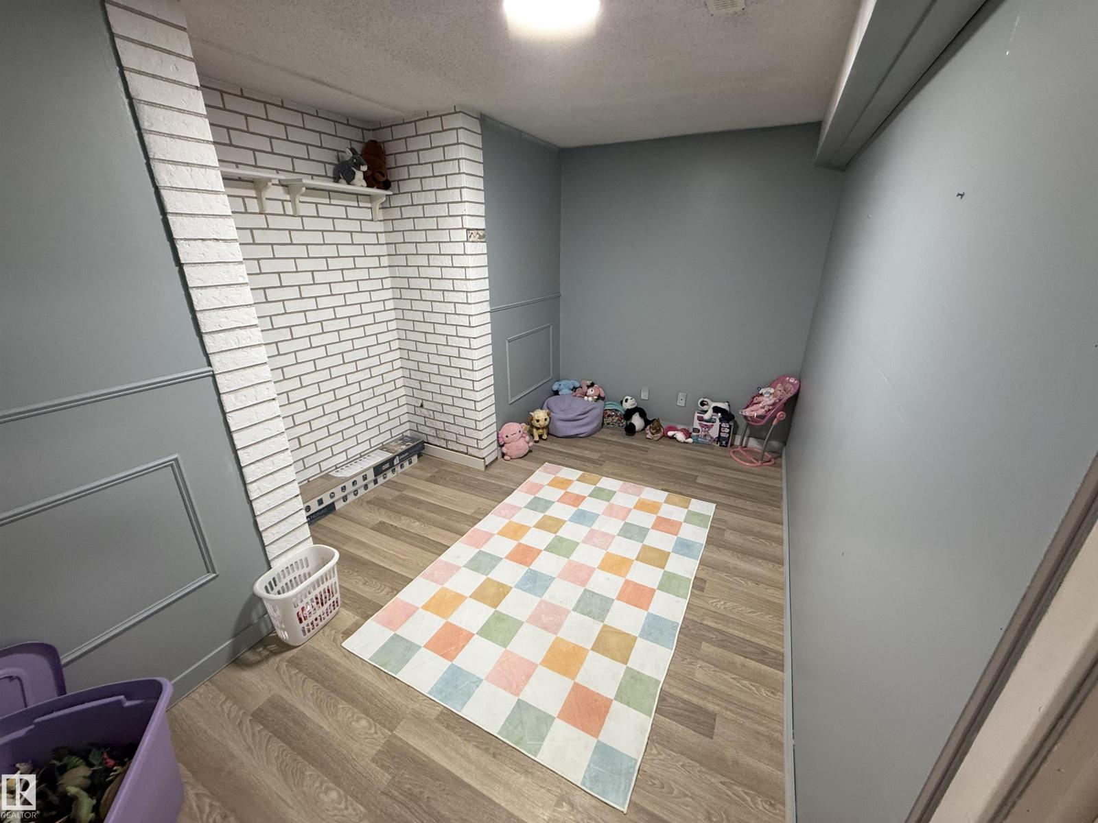 #41 52516 RGE ROAD 16