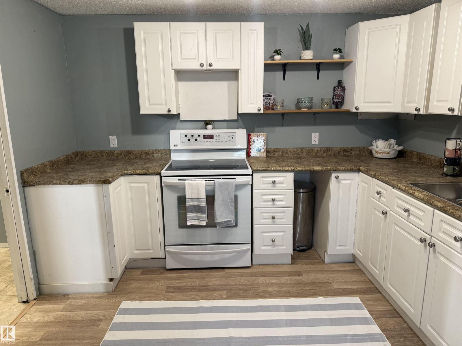 #41 52516 RGE ROAD 16