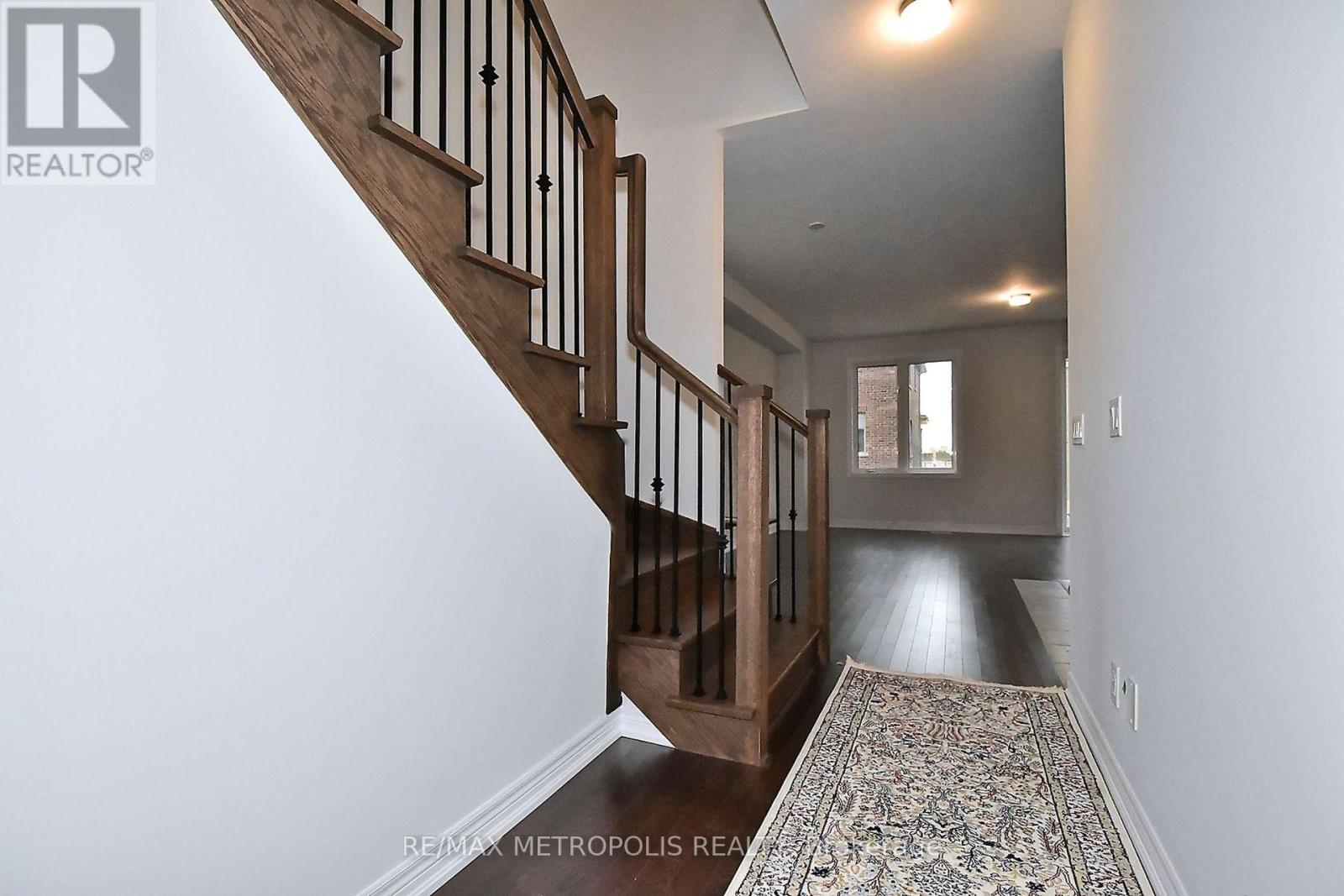 61 Seedling Crescent, Whitchurch-Stouffville, Ontario L4A 4V5 - Photo 13 - N13874076