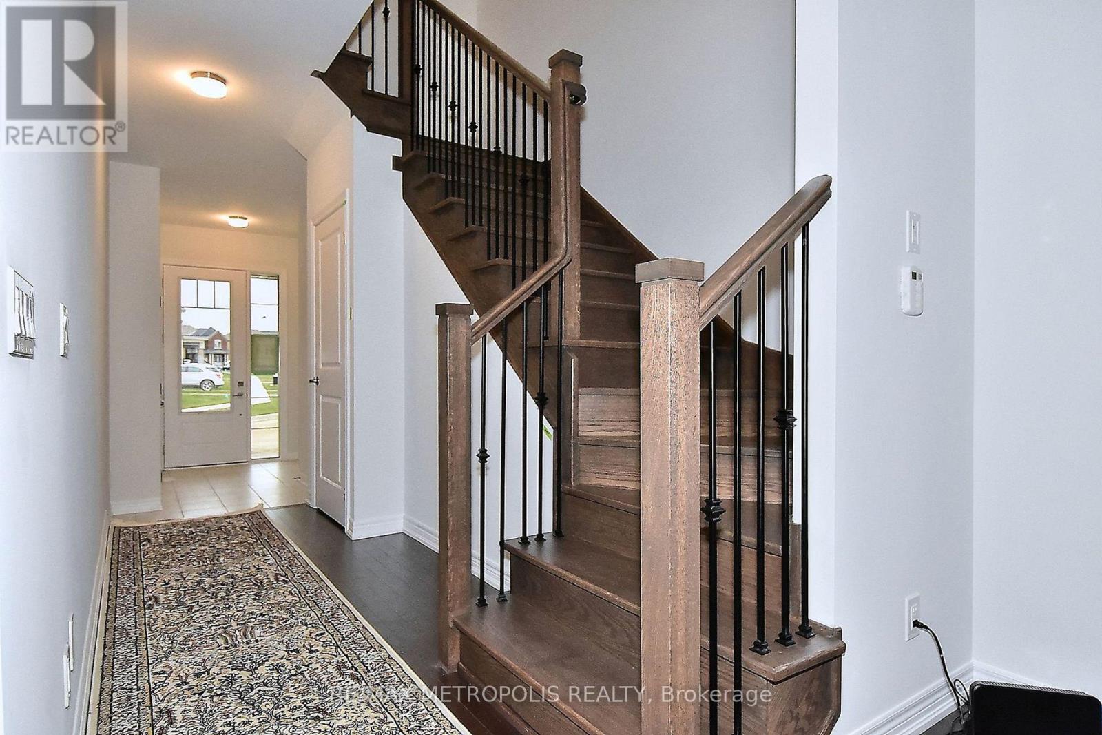 61 Seedling Crescent, Whitchurch-Stouffville, Ontario L4A 4V5 - Photo 15 - N13874076