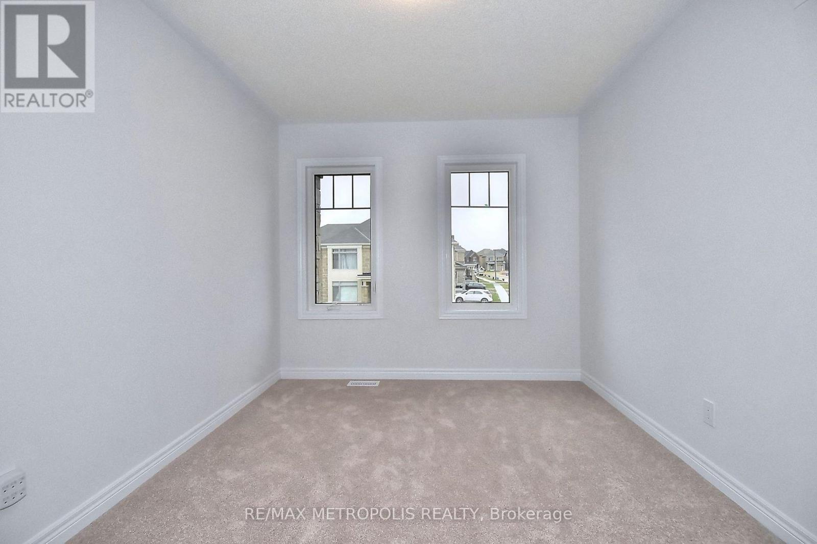 61 Seedling Crescent, Whitchurch-Stouffville, Ontario L4A 4V5 - Photo 33 - N13874076