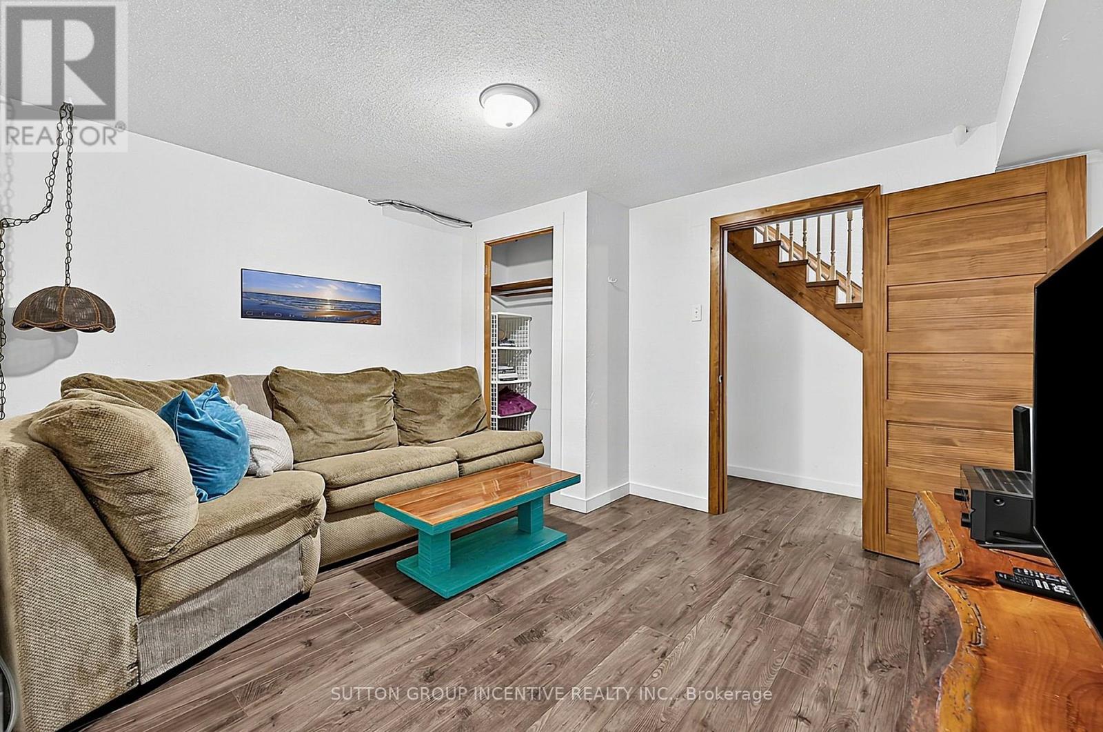 38 Trillium Crescent, Barrie, Ontario  L4N 5K3 - Photo 25 - S13874108
