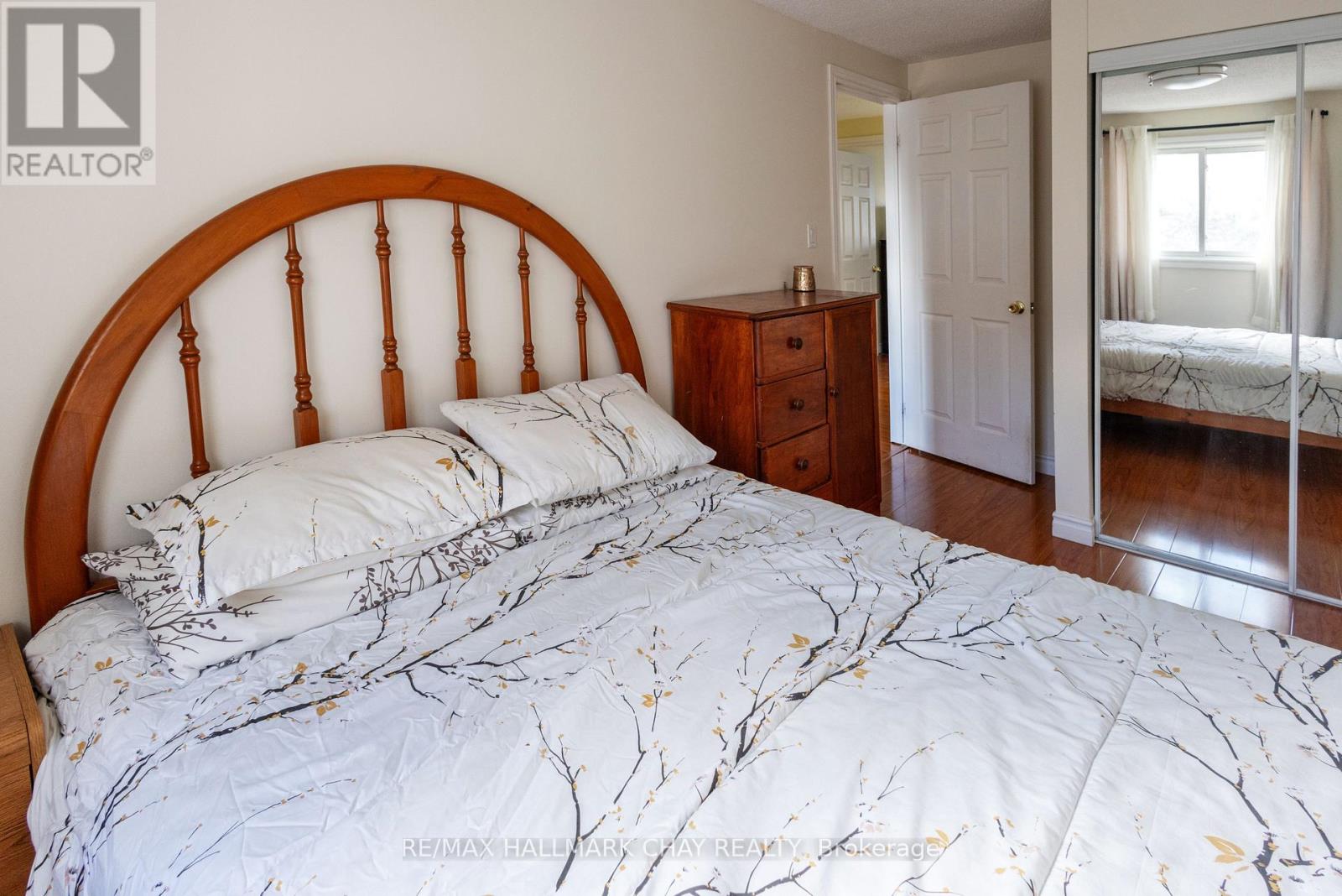 4 - 261 Rose Street, Barrie, Ontario  L4M 2V3 - Photo 13 - S13874128