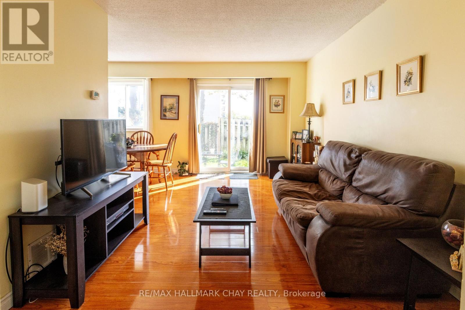 4 - 261 Rose Street, Barrie, Ontario  L4M 2V3 - Photo 4 - S13874128