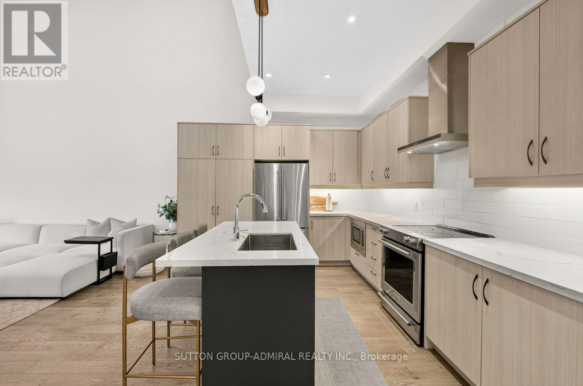 4 Vern Robertson Gate, Uxbridge, Ontario  L9P 0R9 - Photo 4 - N13872706