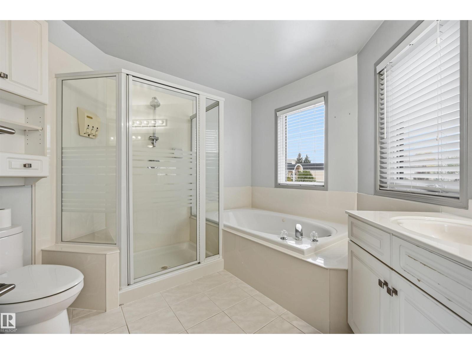 #5 11809 9B AV NW