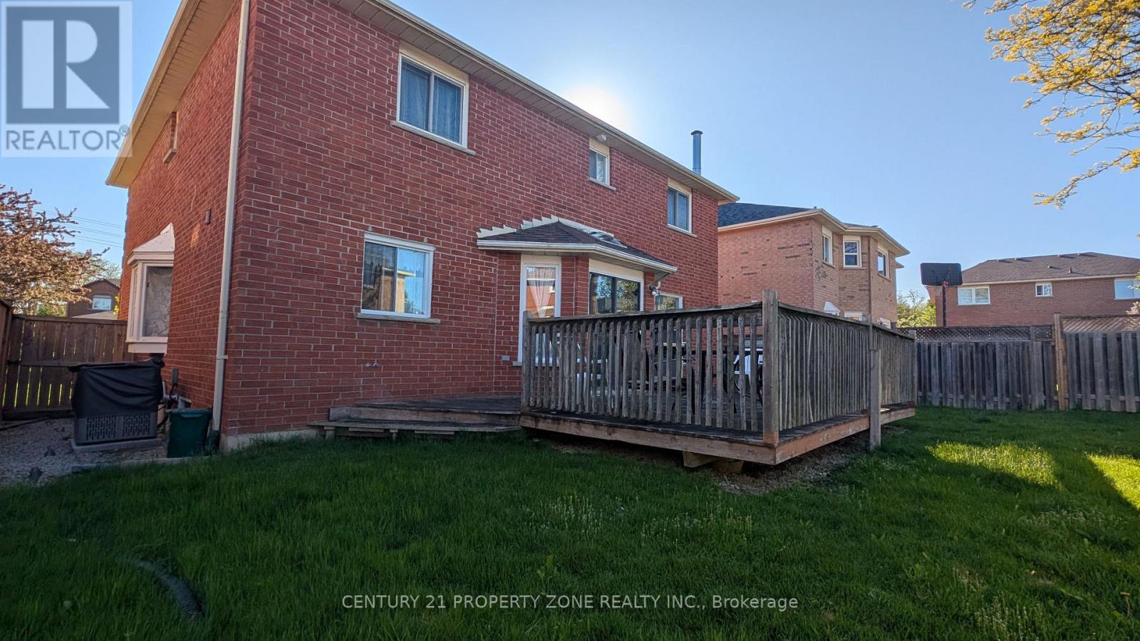 9 Corkett Drive, Brampton, Ontario  L6X 3H7 - Photo 12 - W13874060