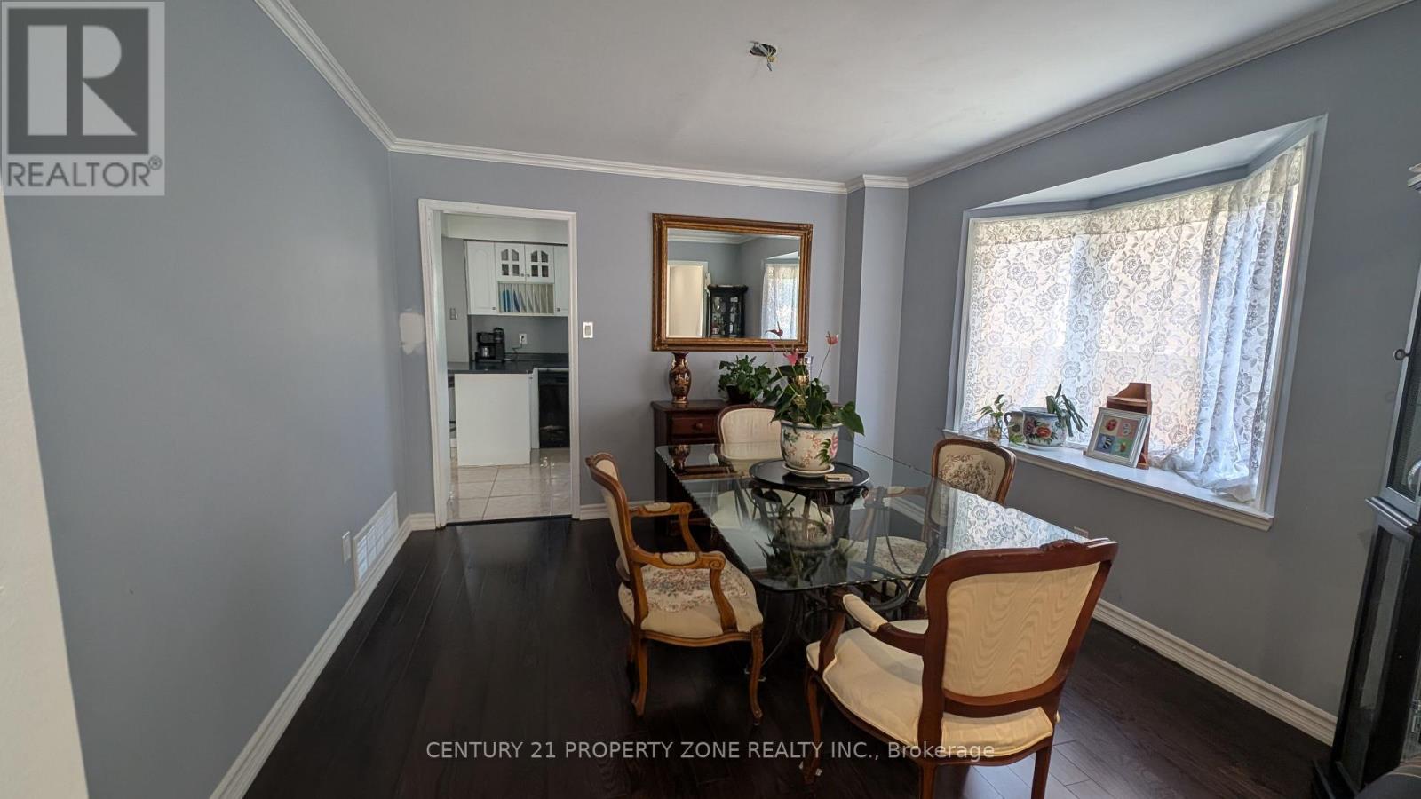 9 Corkett Drive, Brampton, Ontario  L6X 3H7 - Photo 5 - W13874060
