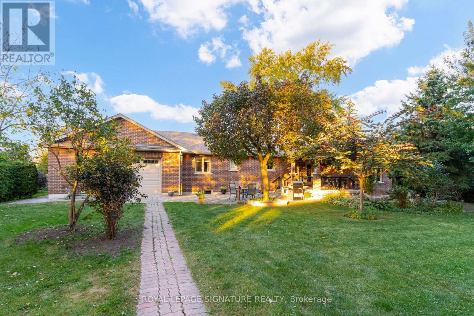 2544 Sharon Crescent, Mississauga, Ontario  L5C 1Y8 - Photo 25 - W13874092