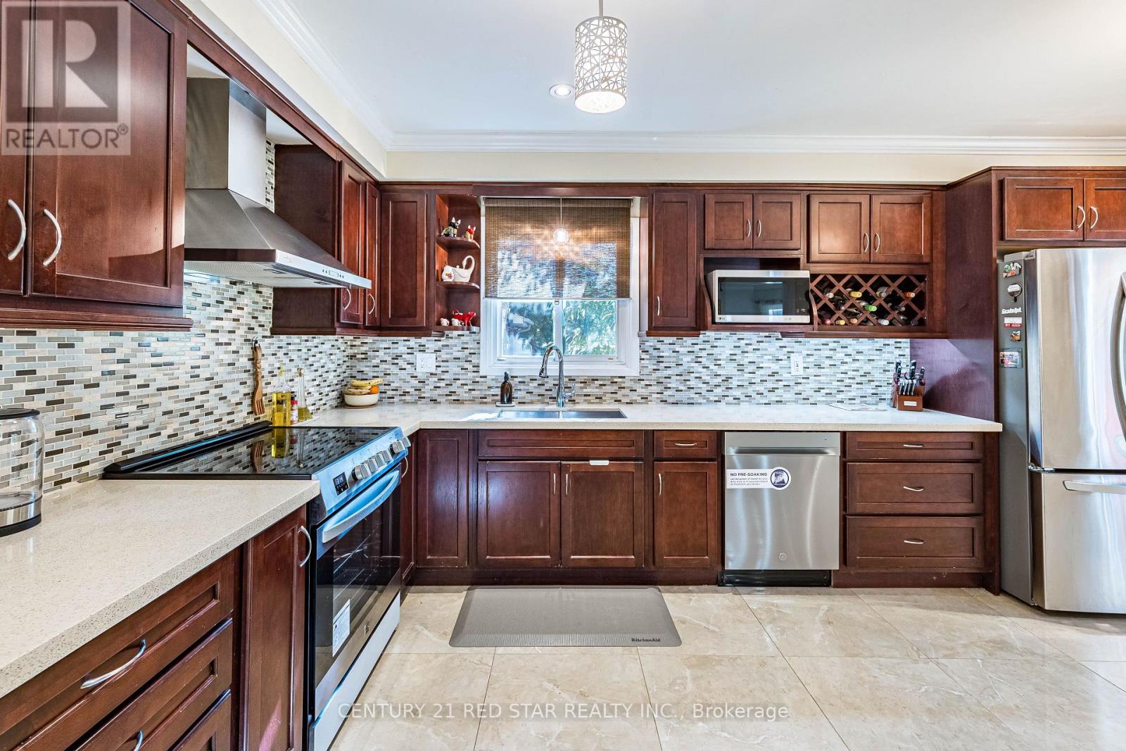 56 Fountainbridge Drive, Caledon, Ontario  L7E 1N4 - Photo 11 - W13874110