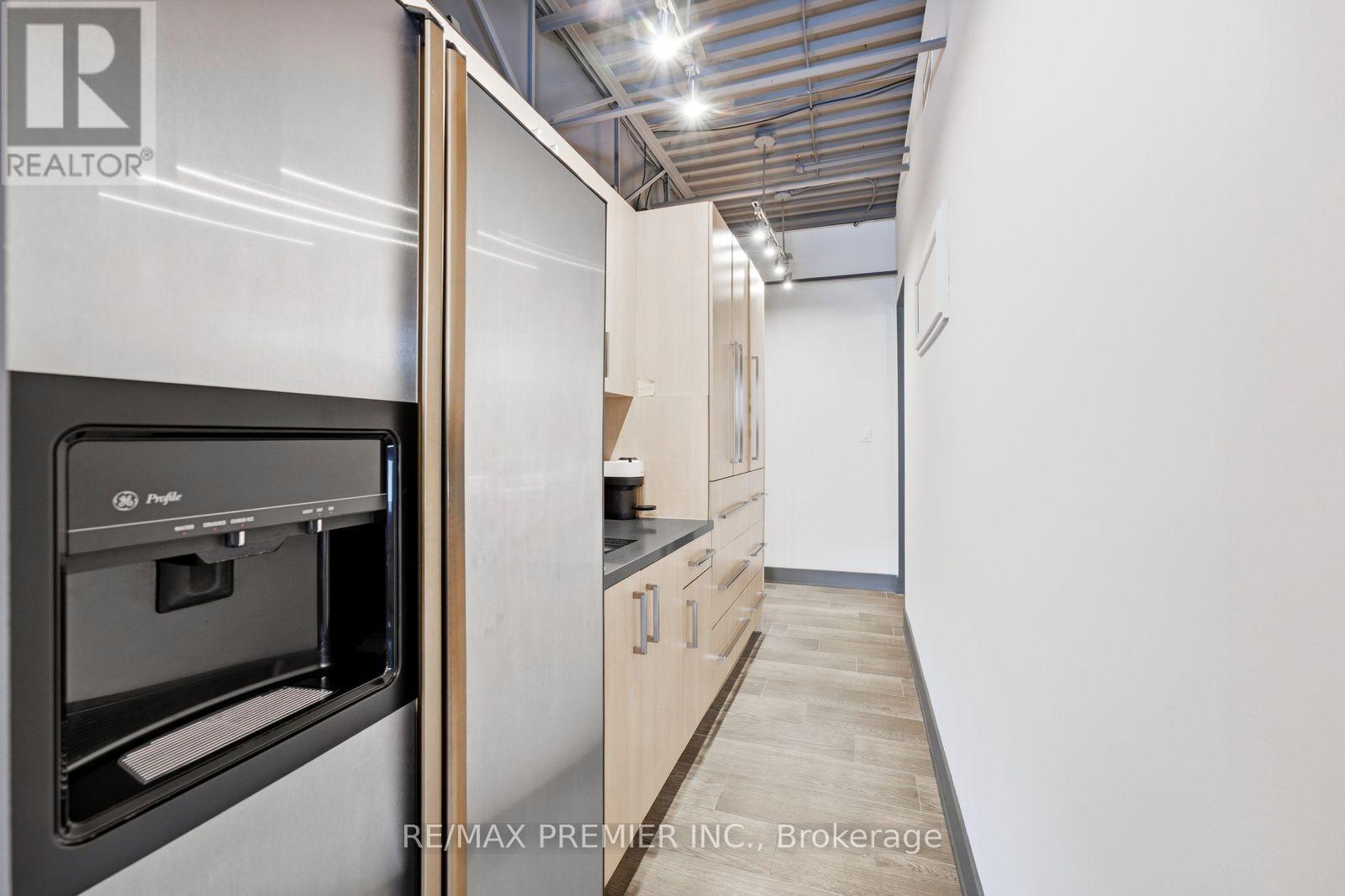 12 - 13 Kenview Boulevard, Brampton, Ontario  L6T 5K9 - Photo 18 - W13874140