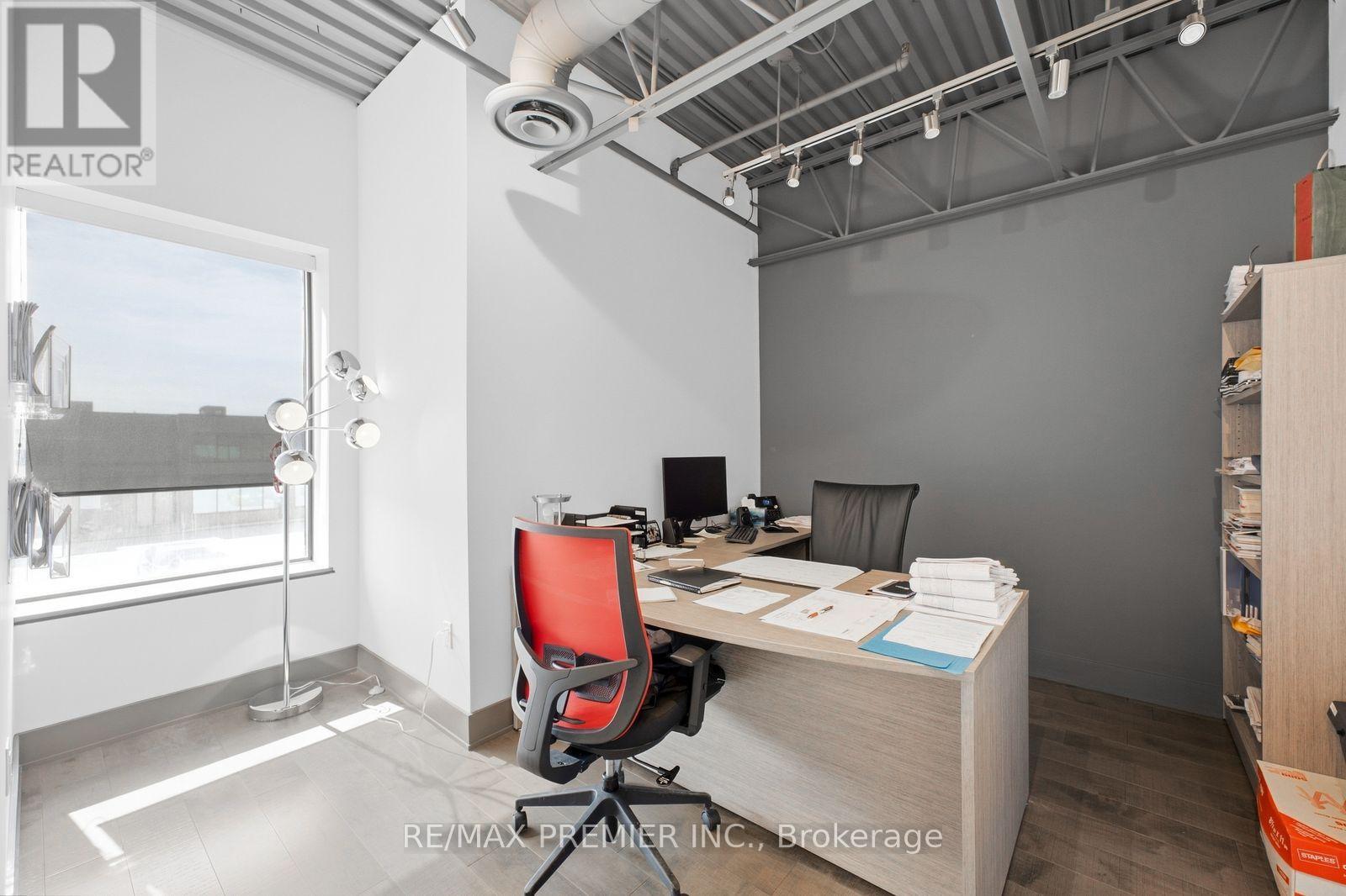 12 - 13 Kenview Boulevard, Brampton, Ontario  L6T 5K9 - Photo 28 - W13874140