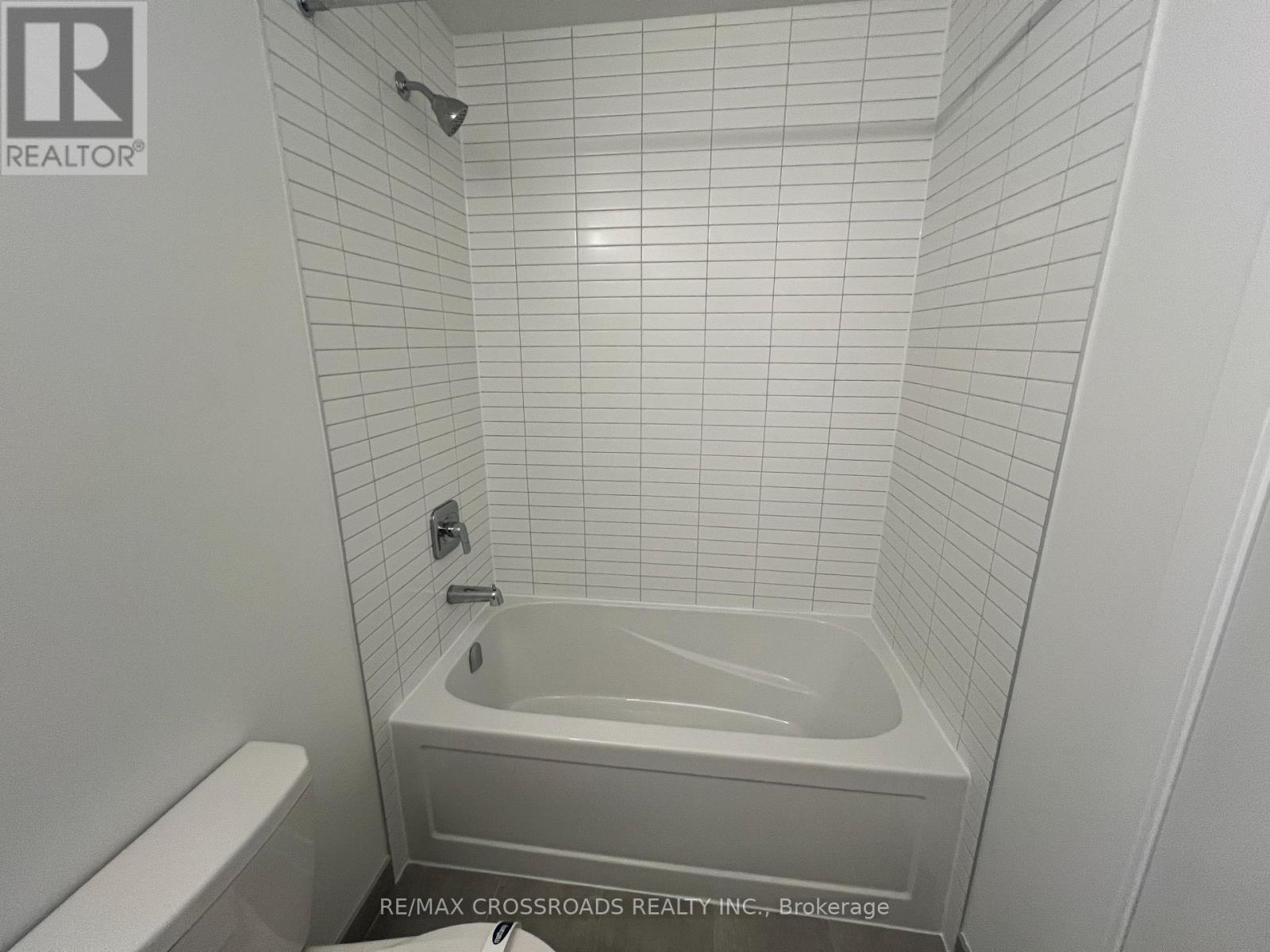 618 - 3088 William Cutmore Boulevard, Oakville, Ontario  L6H 8A4 - Photo 5 - W13874154