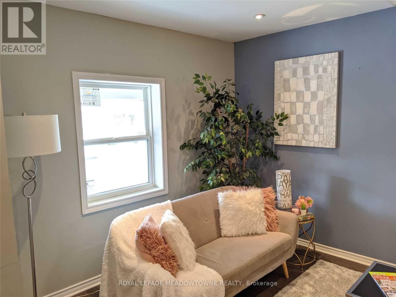 80 Chestnut Avenue, Hamilton, Ontario  L8L 6K9 - Photo 3 - X13874106