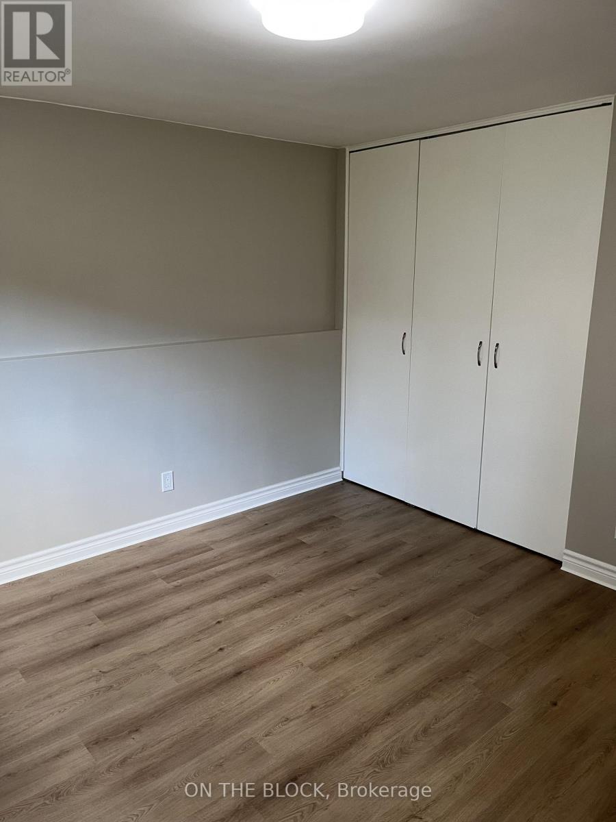 155 Ruskview Road, Kitchener, Ontario  N2M 4S1 - Photo 8 - X13874136
