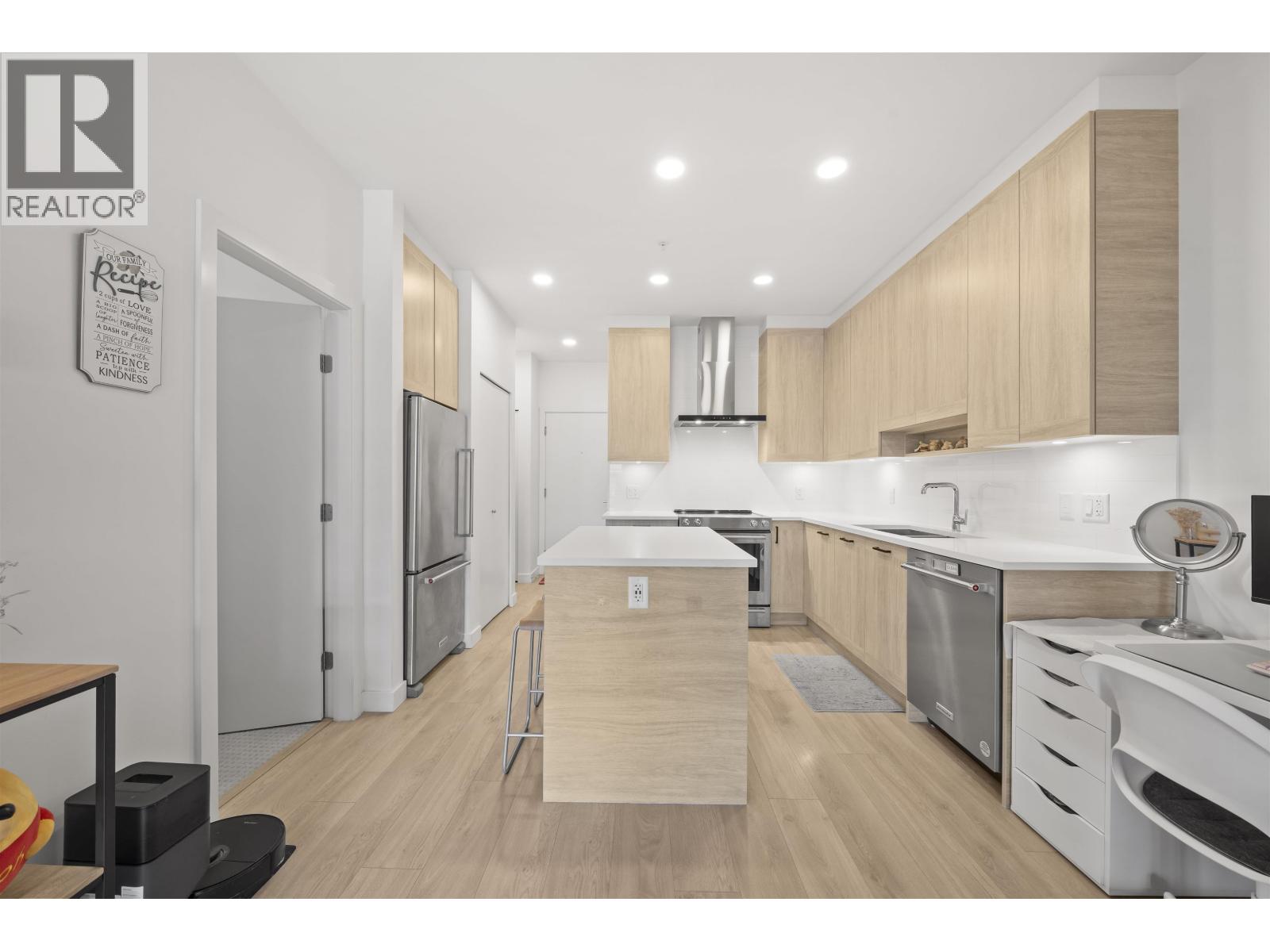 507 7579 16th Street, Burnaby, British Columbia  V3N 0H7 - Photo 6 - R3173324