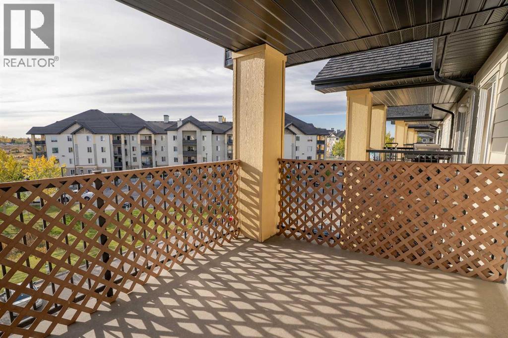 8412, 304 Mackenzie Way SW, Airdrie, Alberta  T4B 3H7 - Photo 6 - A2349707