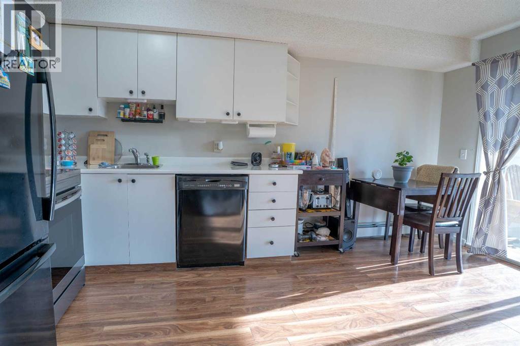 8412, 304 Mackenzie Way SW, Airdrie, Alberta  T4B 3H7 - Photo 15 - A2349707