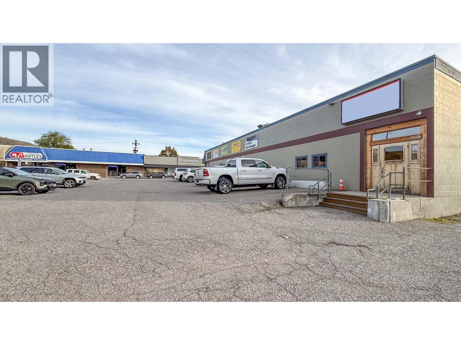 3410b 31st Avenue, Vernon, British Columbia  V1T 7L3 - Photo 4 - 10401521