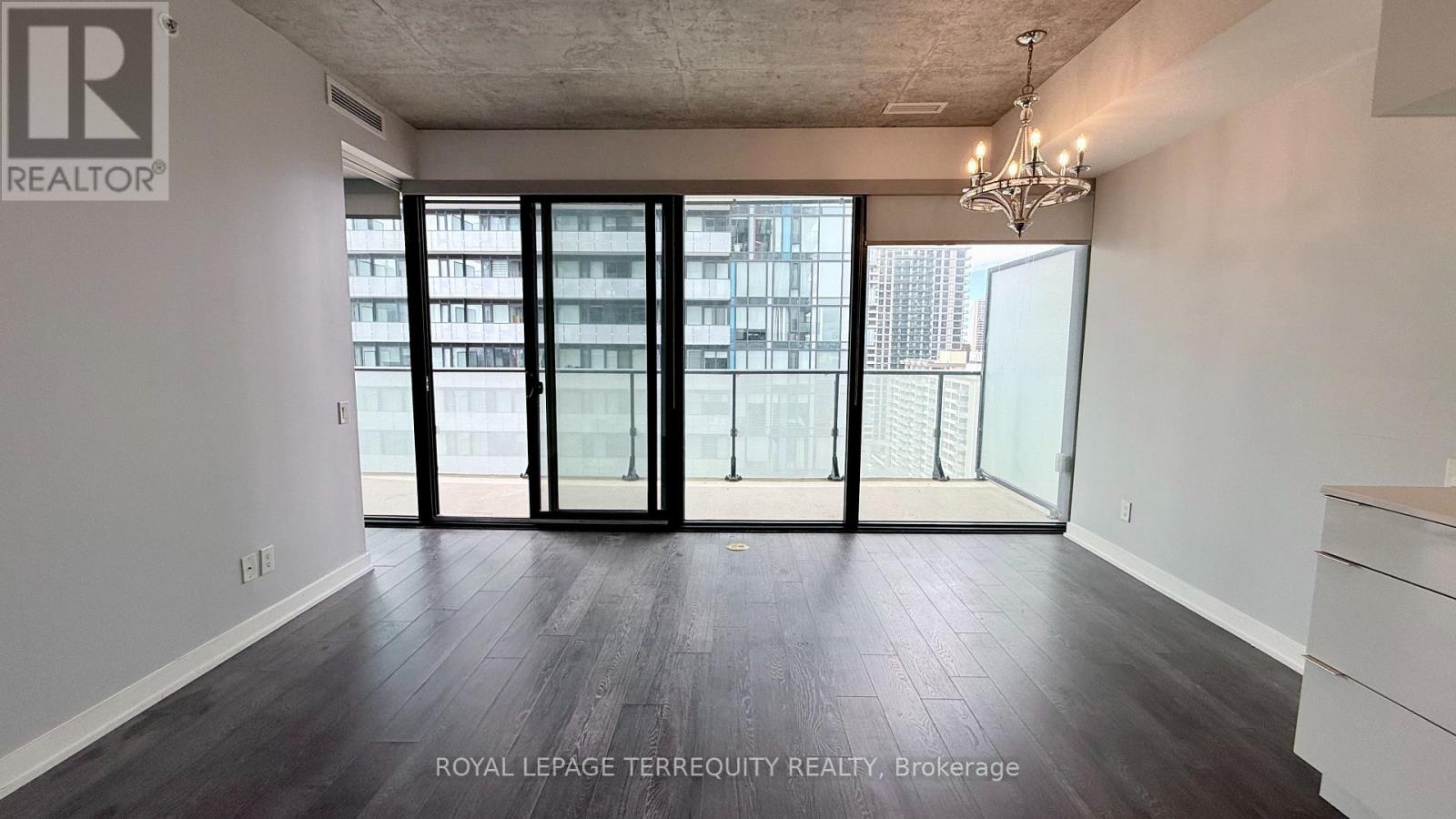 1502 - 185 Roehampton Avenue, Toronto, Ontario  M4P 0C6 - Photo 5 - C13857362