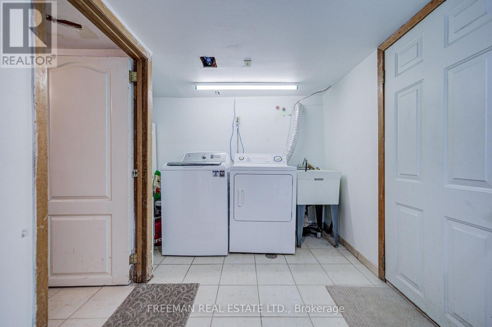 756 Euclid Avenue, Toronto, Ontario  M6G 2V2 - Photo 24 - C13869294