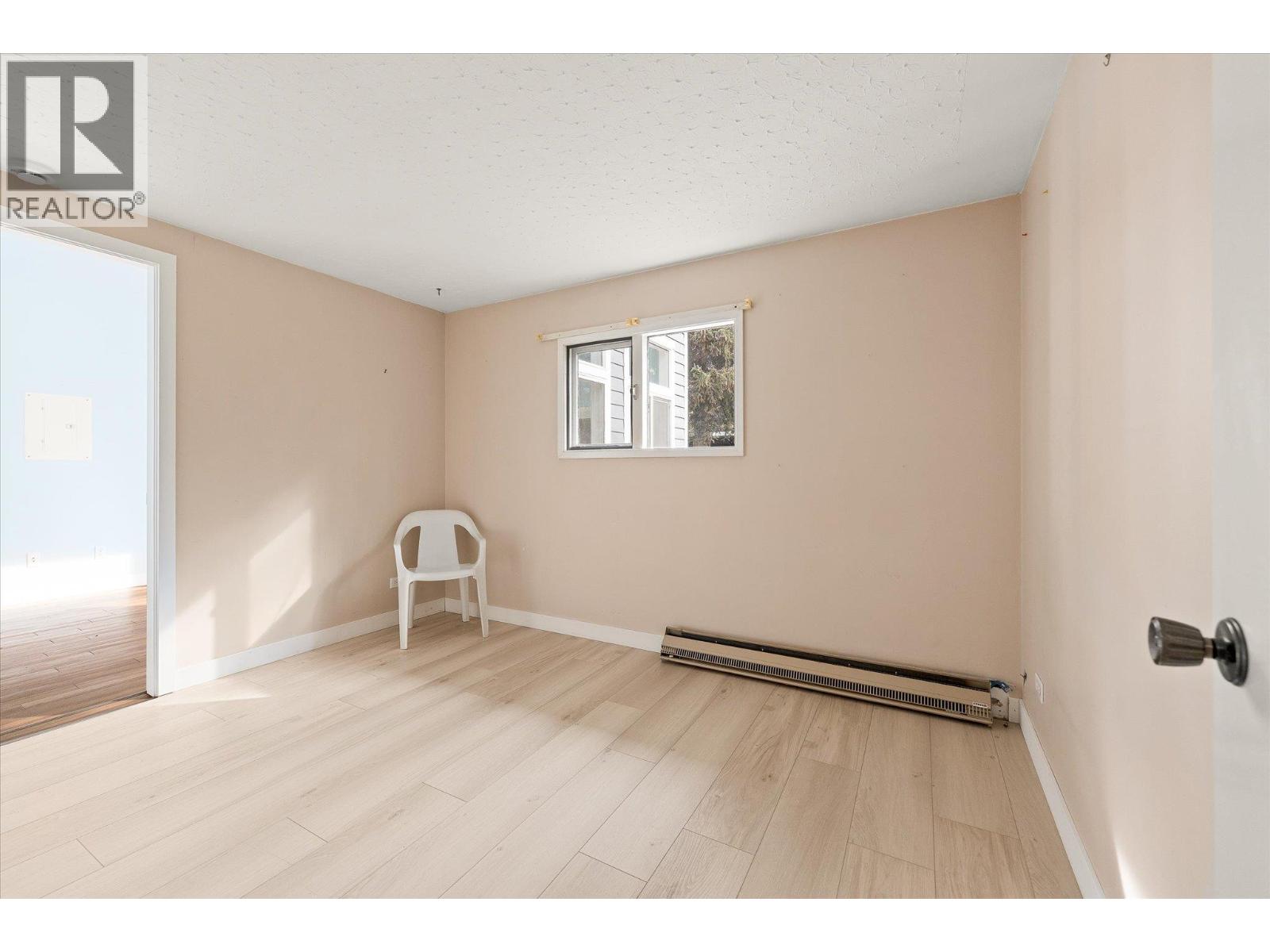 4583 Bonjou Road, Kelowna, British Columbia  V1W 1M7 - Photo 37 - 10401303