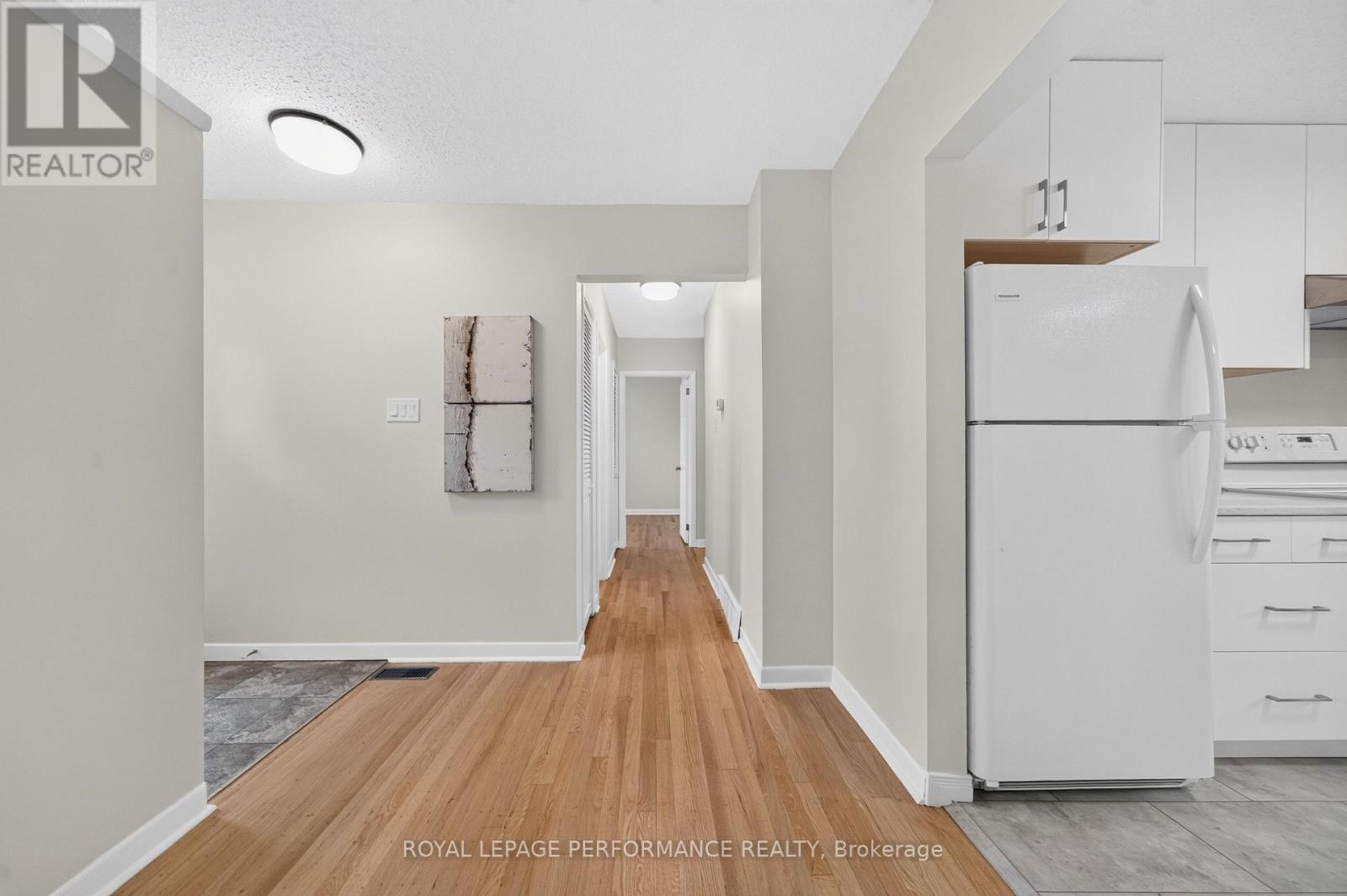 21 Millbrook Crescent, Ottawa, Ontario  K2E 5B6 - Photo 20 - X13872998