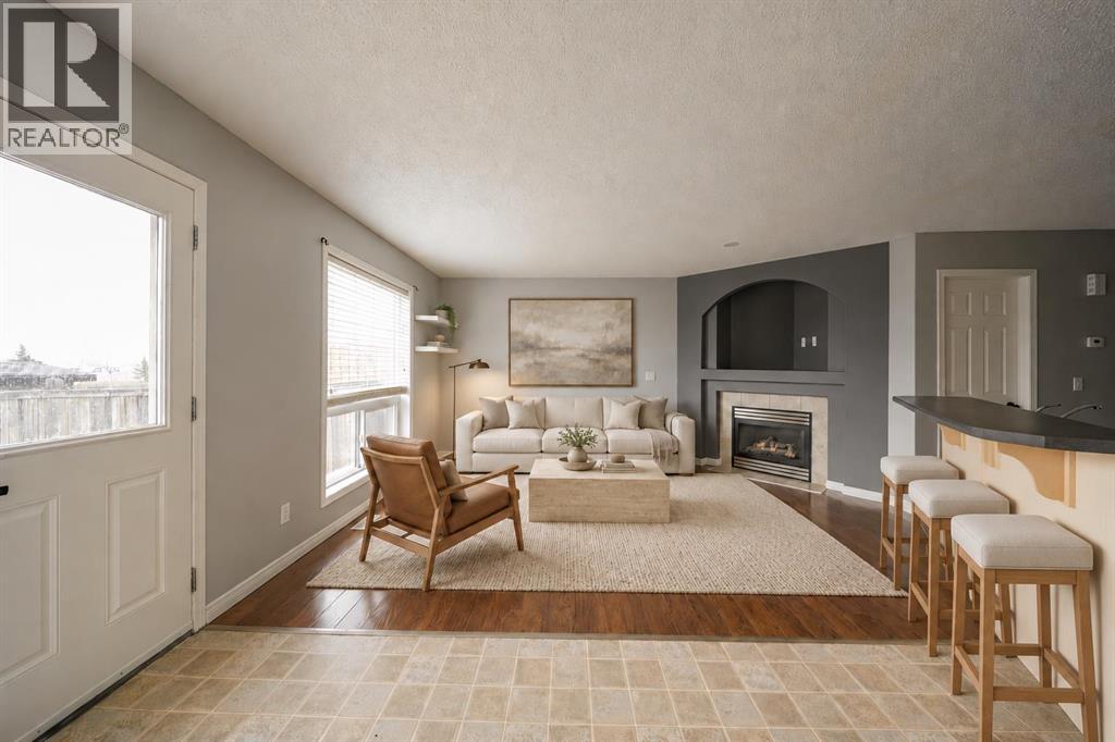 111 Polar Bay, Fort Mcmurray, Alberta  T9K 2W1 - Photo 6 - A2336938