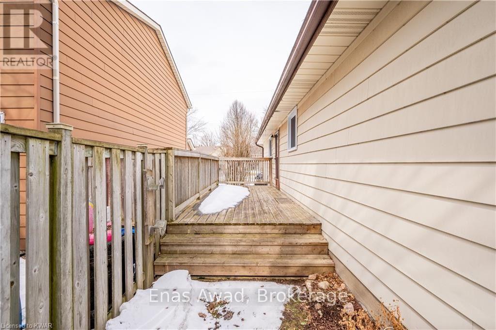 70 Churchill Street, Waterloo, Ontario  N2L 2X2 - Photo 10 - X13729702