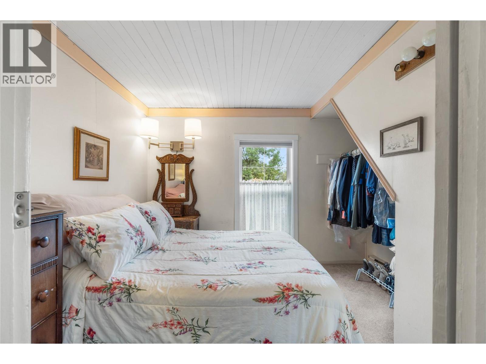 6725 Barnhartvale Road, Kamloops, British Columbia  V2C 6V7 - Photo 11 - 10402561