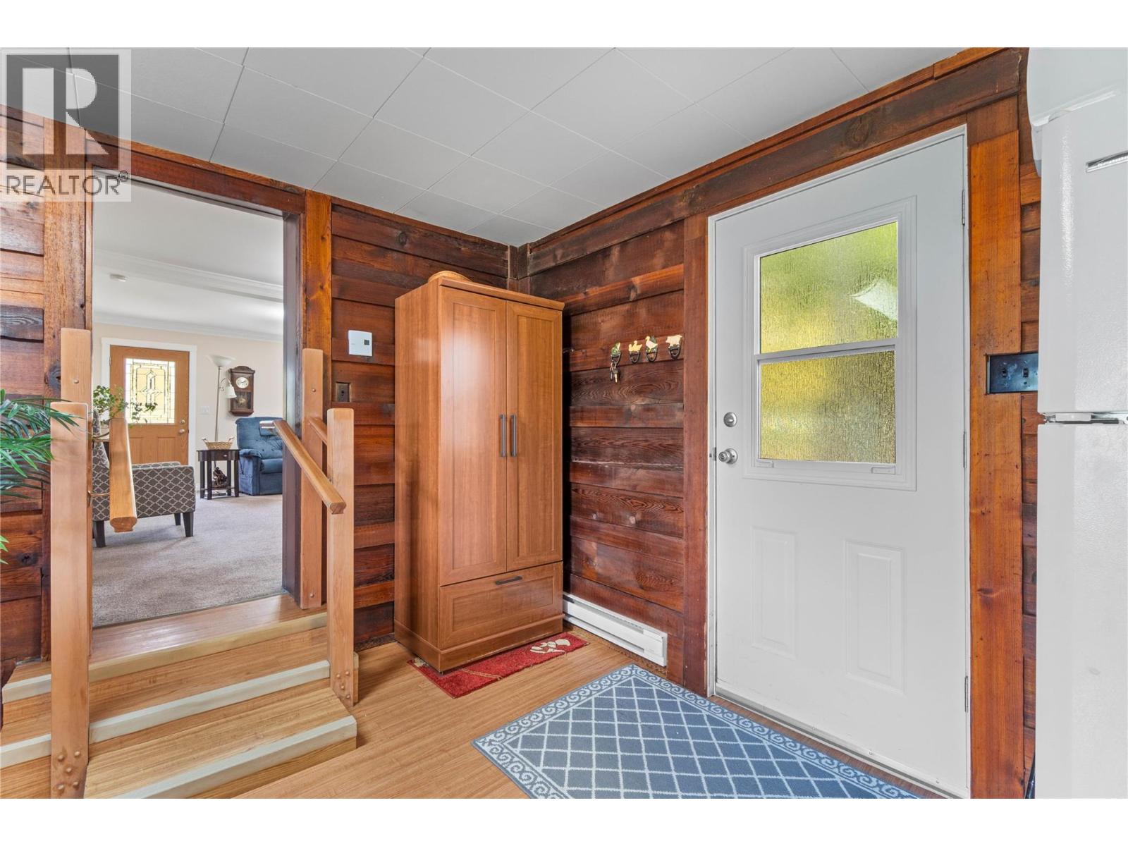 6725 Barnhartvale Road, Kamloops, British Columbia  V2C 6V7 - Photo 8 - 10402561