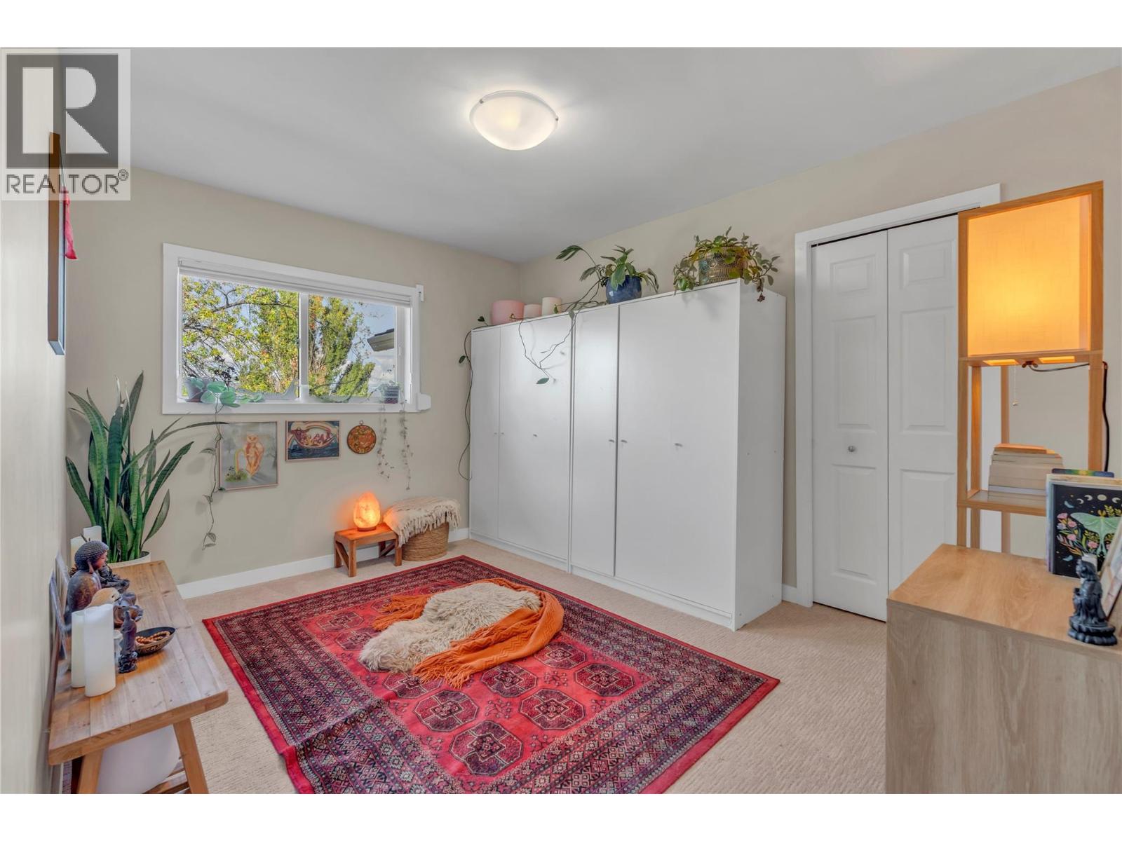 2864 Arawana Road