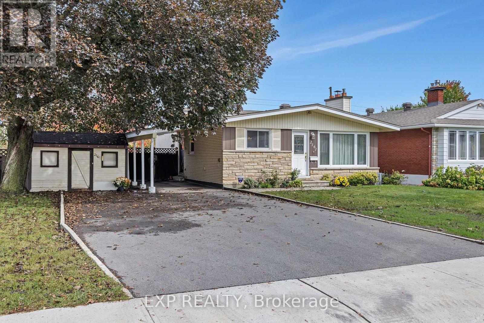 2161 Valley Drive, Ottawa, Ontario  K1G 2P6 - Photo 2 - X13874198
