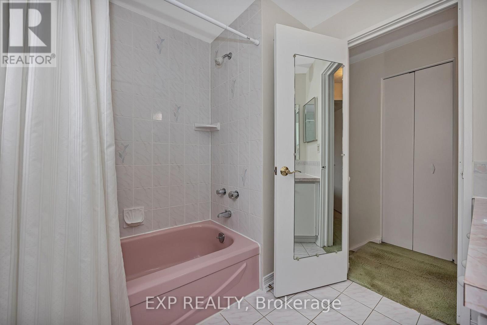 2161 Valley Drive, Ottawa, Ontario  K1G 2P6 - Photo 22 - X13874198