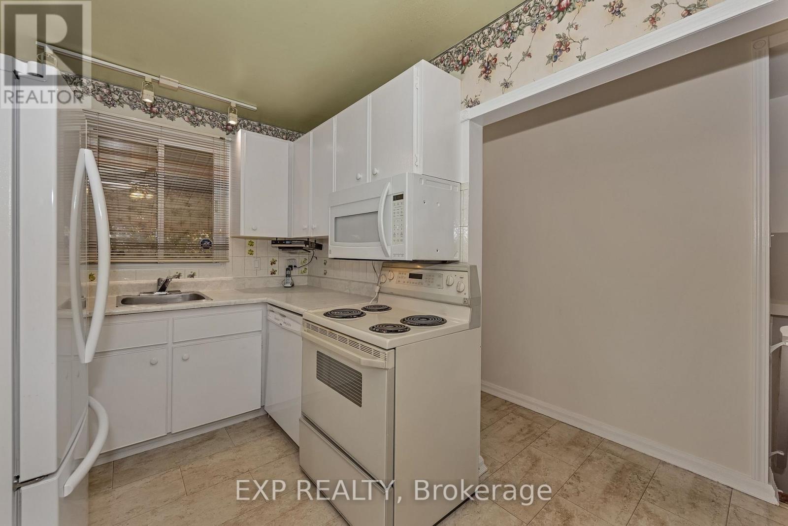 2161 Valley Drive, Ottawa, Ontario  K1G 2P6 - Photo 8 - X13874198