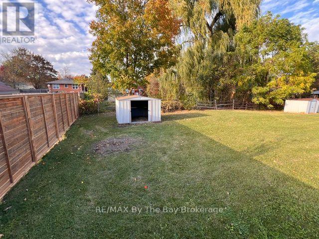 Unit A - 22 Edward Street W, Clearview, Ontario L0M 1G0 - Photo 5 - S13874230