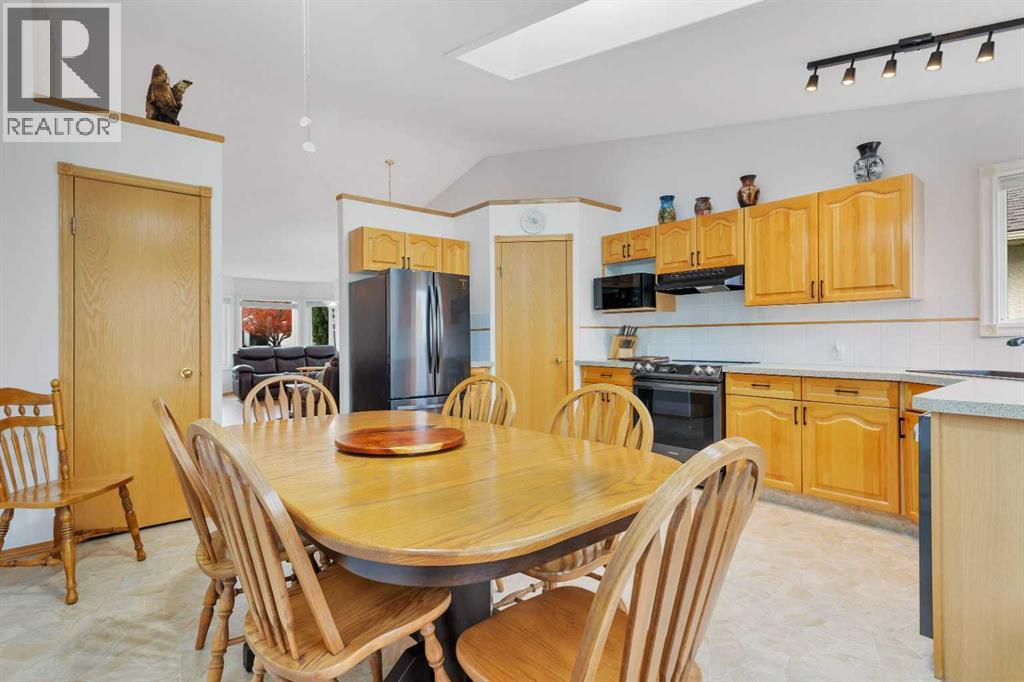 123 Riverview Circle