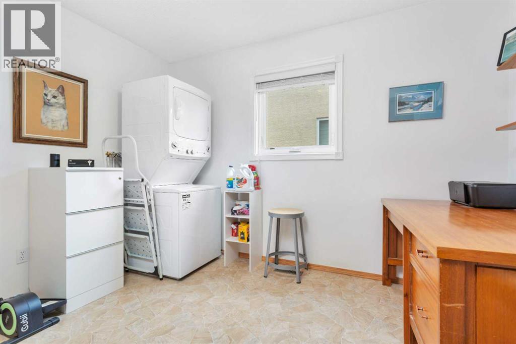 123 Riverview Circle