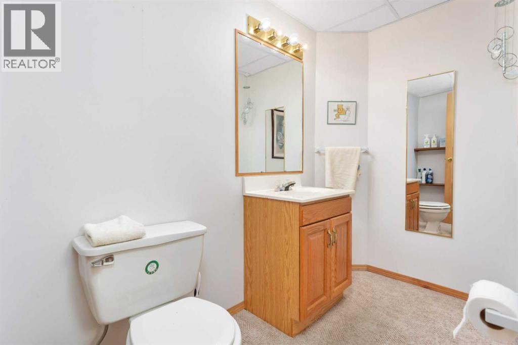 123 Riverview Circle
