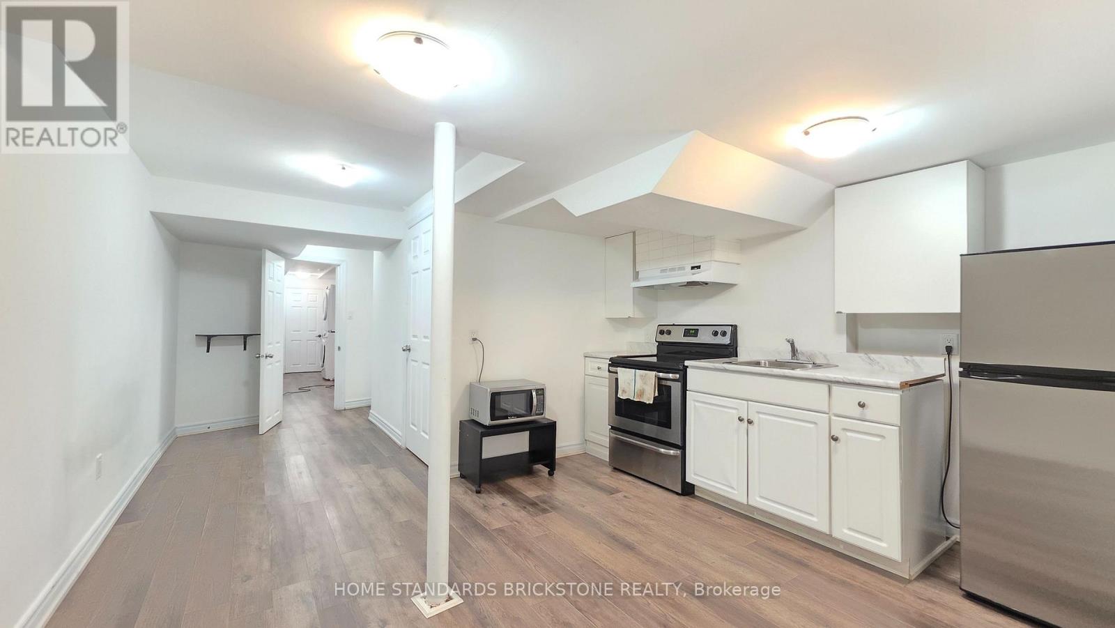 Lower - #2 - 41 Silk Oak Court, Vaughan, Ontario  L6A 0M3 - Photo 2 - N13874226