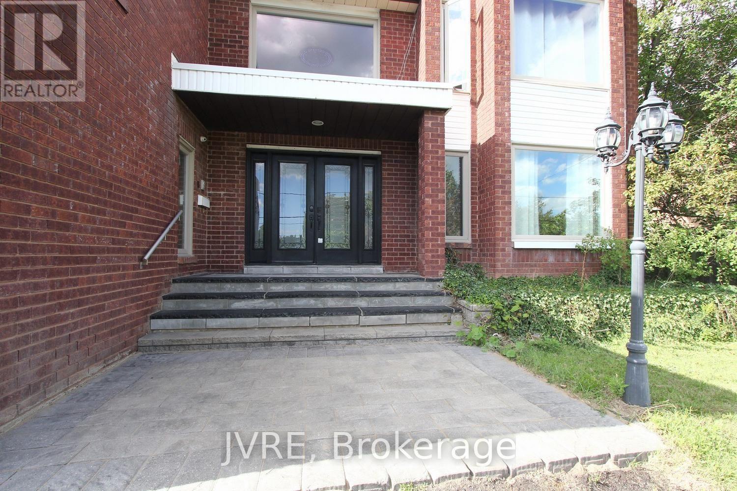 612 Elgin Mills Road W, Richmond Hill (Westbrook), Ontario  L4C 4M2 - Photo 7 - N13874232